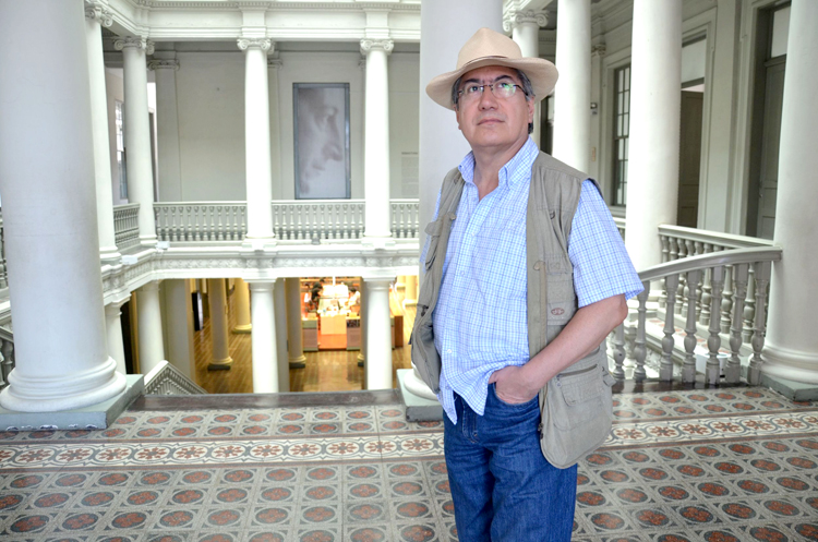 Alfredo Pita: “La historia peruana está cundida por la violencia”