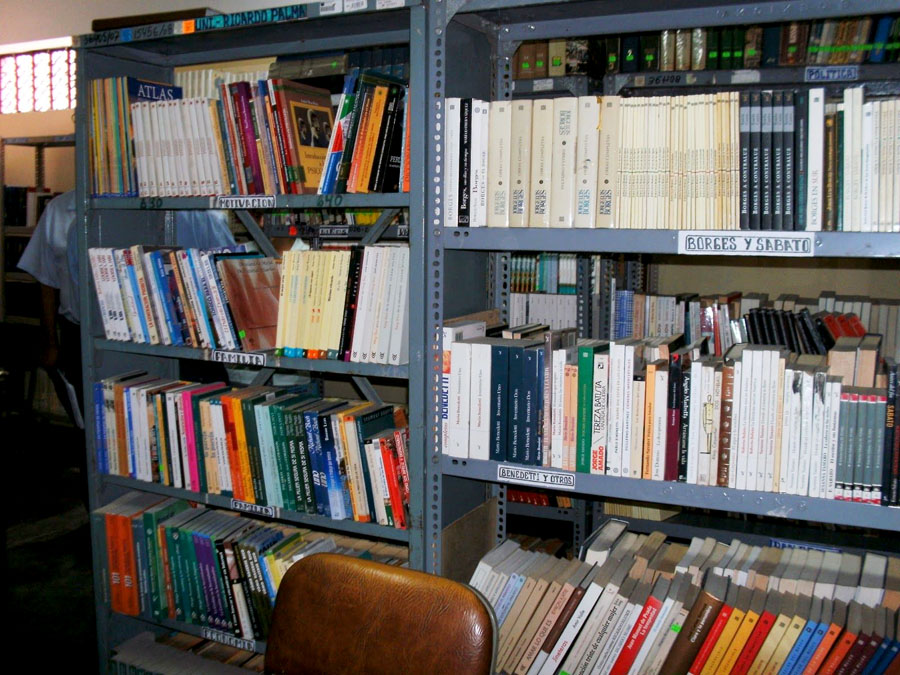Proyecto Bibliomaletas fomentará hábito de la lectura en penales de Lima y Callao