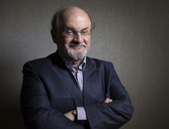 Salman Rushdie: escritores e intelectuales peruanos rechazan intolerancia